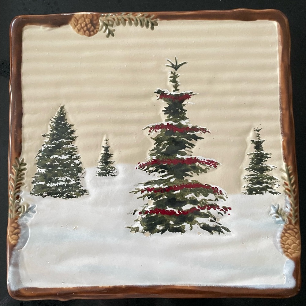 St Nicholas Square Snow Valley Hanging Plate
